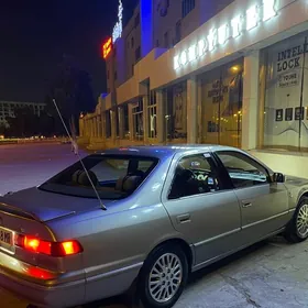 Toyota Camry 1997