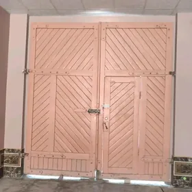 Деревянные ворота