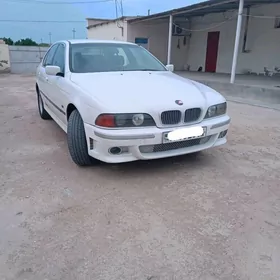 BMW E39 1999