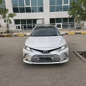 Toyota Camry 2023