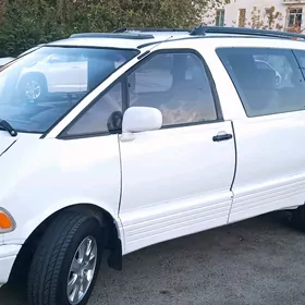 Toyota Previa 1995
