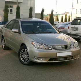 Toyota Camry 2005