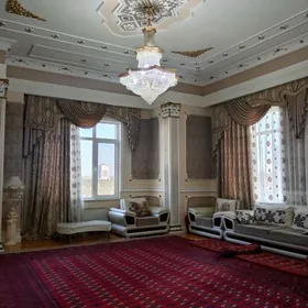 4 ком Рухнама по Ленина 6 этаж