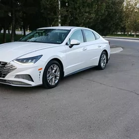 Hyundai Sonata 2021
