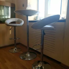 Барный стол+2 стула