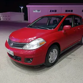 Nissan Versa 2010