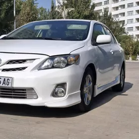 Toyota Corolla 2011