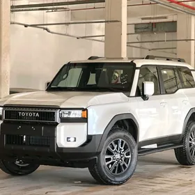 Toyota Land Cruiser Prado 2025