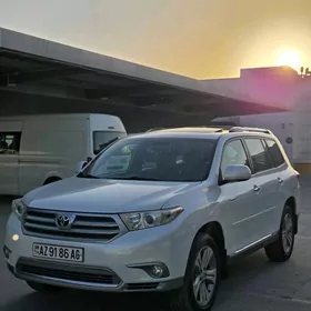 Toyota Highlander 2013