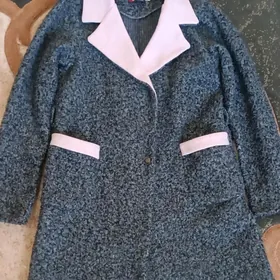 Продаётся пальто