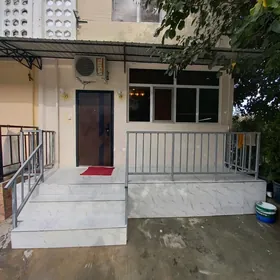 GOWDAN 1KOMNAT 1NJI ETAZ