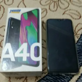 A40 SAMSUNG A40 SAMSUNG 4.64