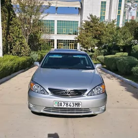 Toyota Camry 2003