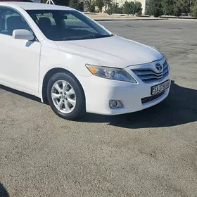 Toyota Camry 2010