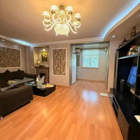 Центр 4 ком 2 этаж 72 м2