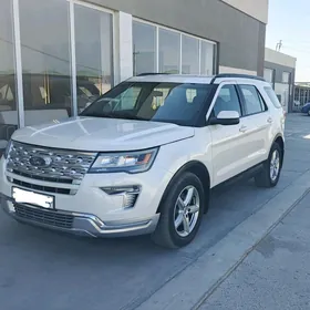 Ford Explorer 2018