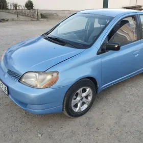 Toyota Echo 2001