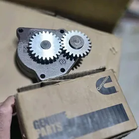 масленний насос