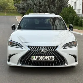 Lexus ES 350 2019