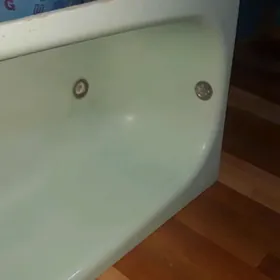 ванна железная