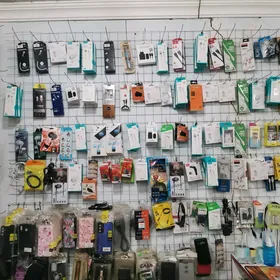 Satlyk telefon aksesuarlar