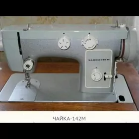 Швейная машинка