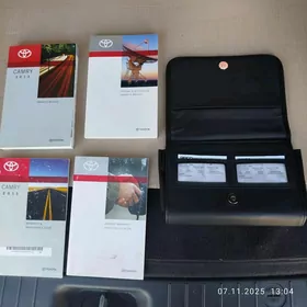 Toyota Camry kitaby 2013 ýyl