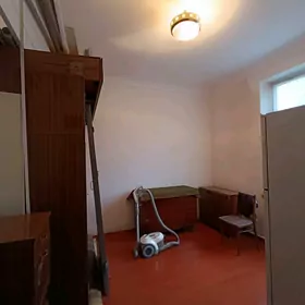 2 КОМ-60м²,3 ЭТ.30 МКР!