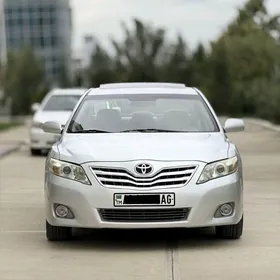 Toyota Camry 2010