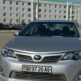 Toyota Camry 2012