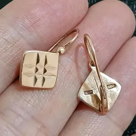 gyzyl gadymy gulakalka