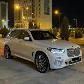 BMW X5 2021