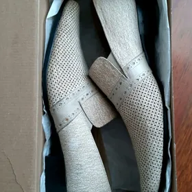 ТУФЛИ НОВЫЕ