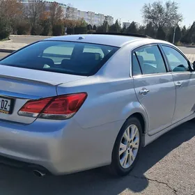 Toyota Avalon 2012