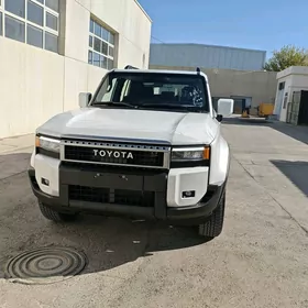 Toyota Land Cruiser Prado 2025