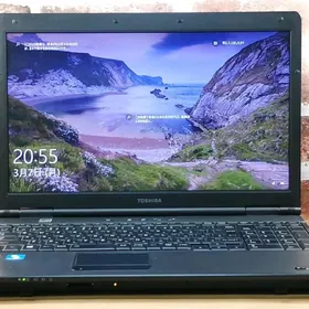 Noutbuk Core i3 4yaderny