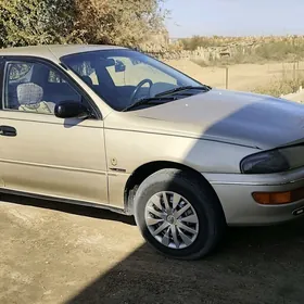 Toyota Carina 1992