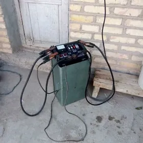 Akumulyatr zaryatnik