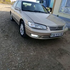Toyota Camry 1998