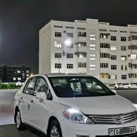 Nissan Versa 2010
