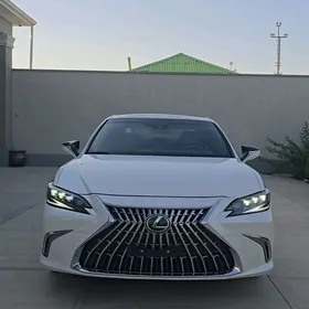 Lexus ES 350 2021