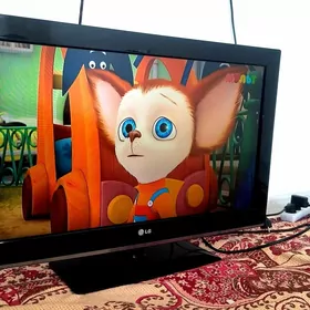 32 LG TELEWIZOR телевизор
