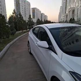 Hyundai Elantra 2015