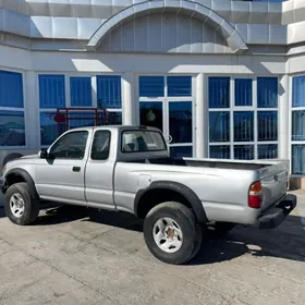 Toyota Tacoma 2003