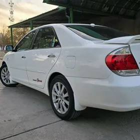 Toyota Camry 2005