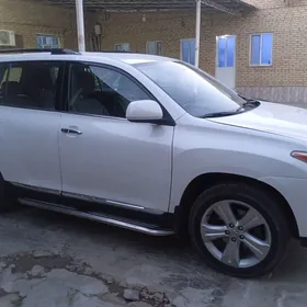 Toyota Highlander 2012
