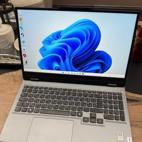 Lenova Rtx 4050 i7-13650Hx