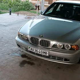 BMW E39 2003