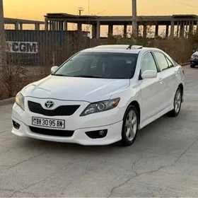 Toyota Camry 2011