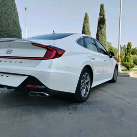 Hyundai Sonata 2020
